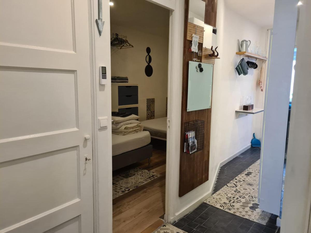 1 Bedroom 15 Min By Tram To Amsterdam Centre! Экстерьер фото